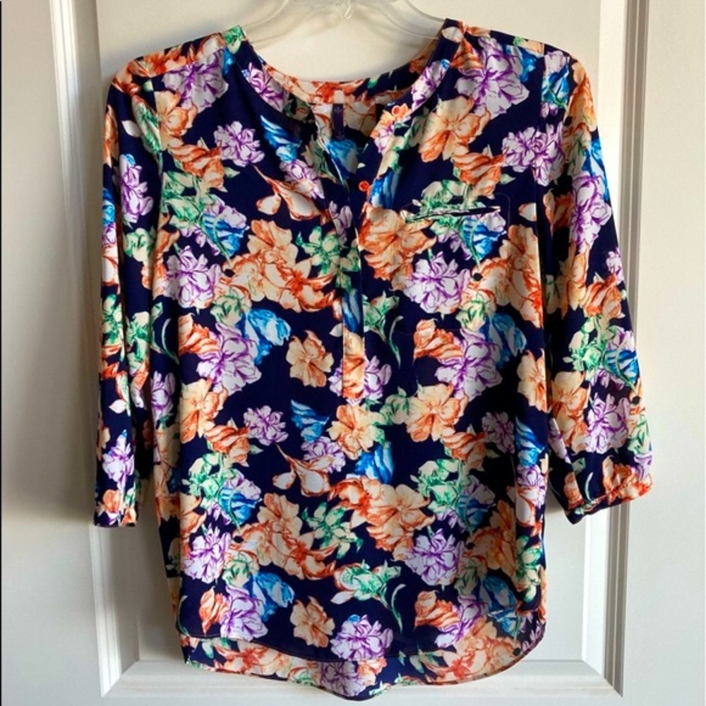 NYDJ Colorful Floral Women’s Blouse